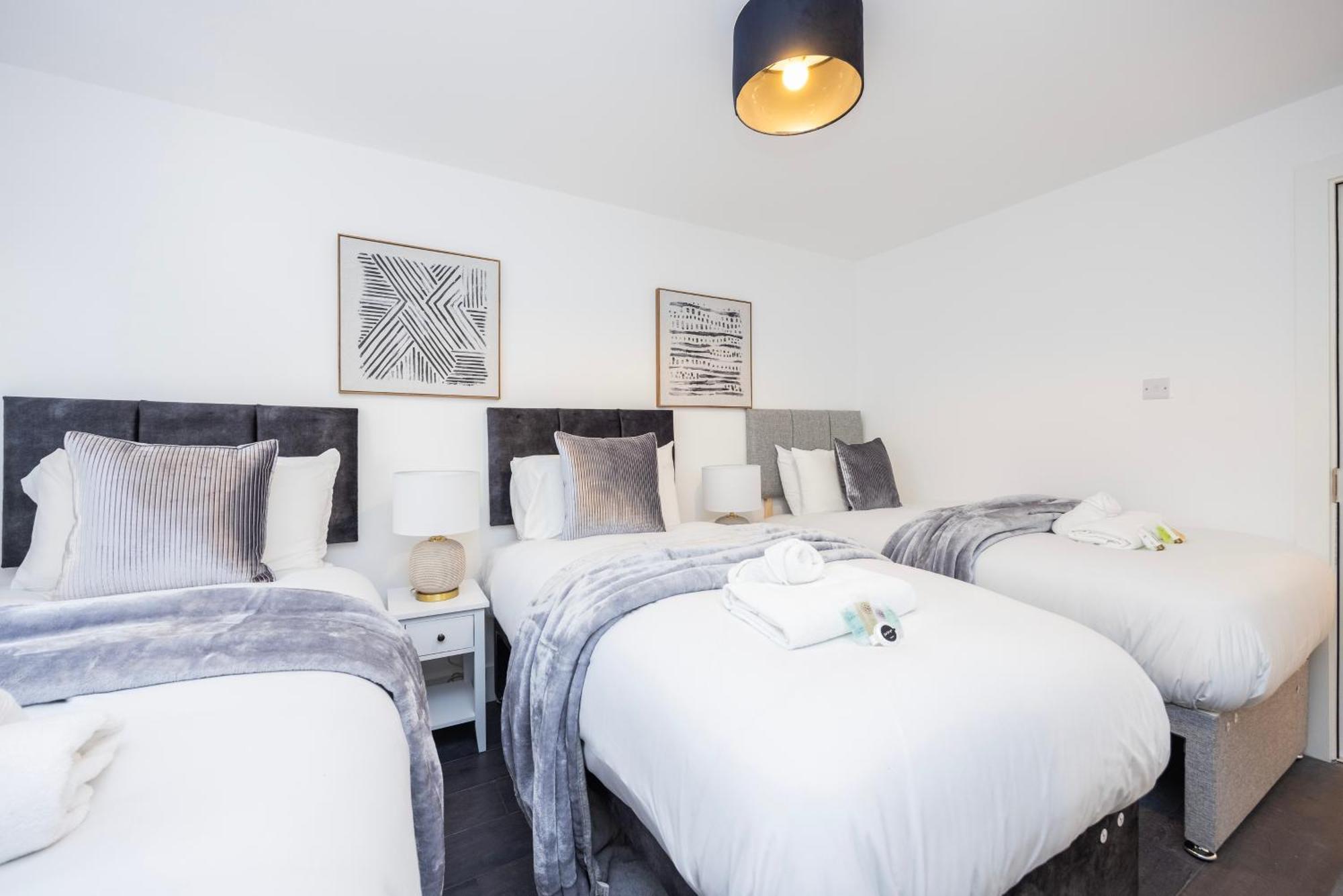 Block Of Apartments In Croydon ,Long Stays , Weekly & Monthly Offers , Contractors , Relocations , Leisure & Family Stays Exteriér fotografie