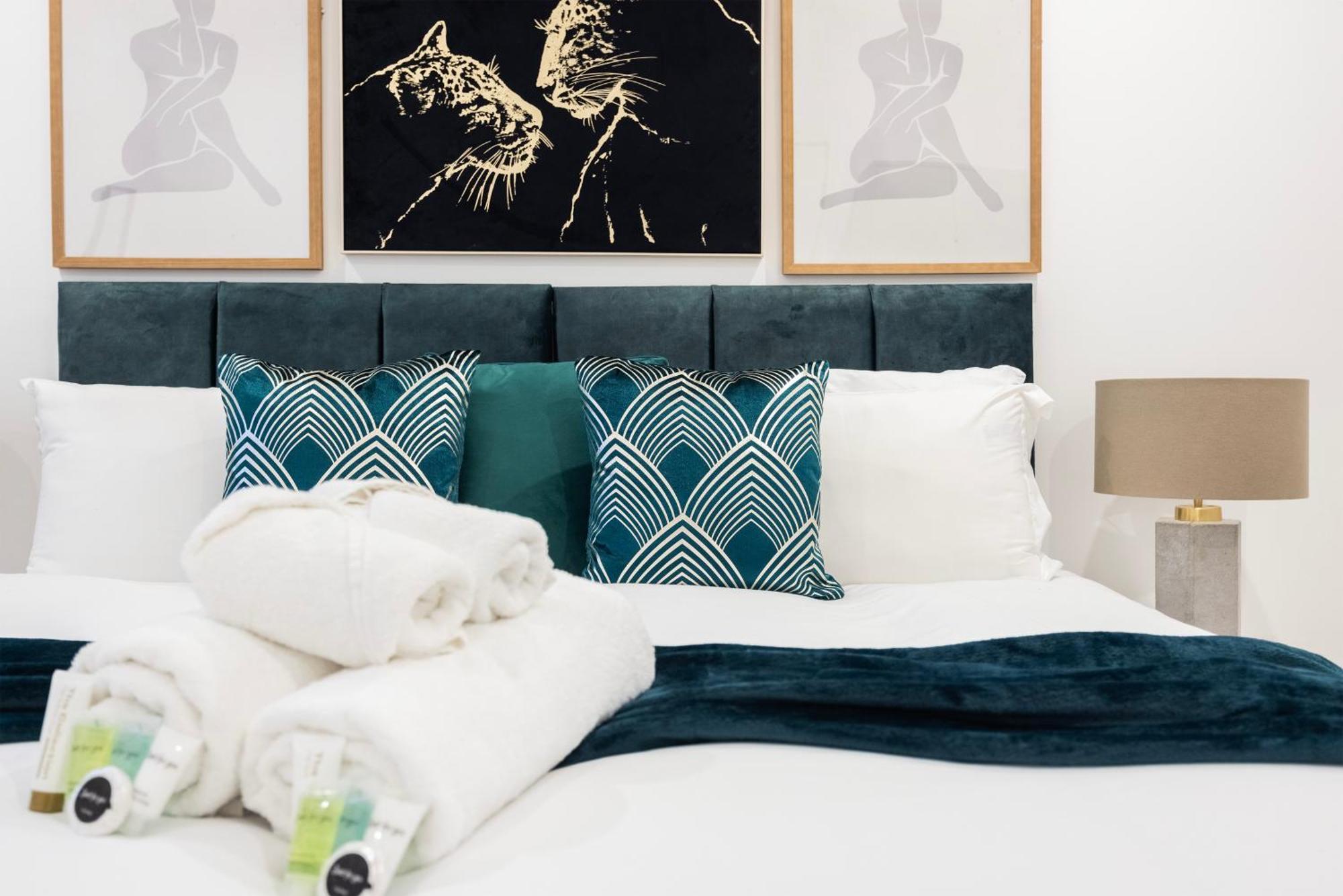 Block Of Apartments In Croydon ,Long Stays , Weekly & Monthly Offers , Contractors , Relocations , Leisure & Family Stays Exteriér fotografie