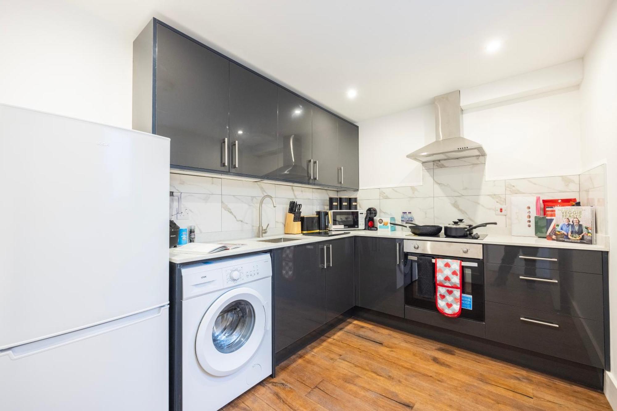 Block Of Apartments In Croydon ,Long Stays , Weekly & Monthly Offers , Contractors , Relocations , Leisure & Family Stays Exteriér fotografie