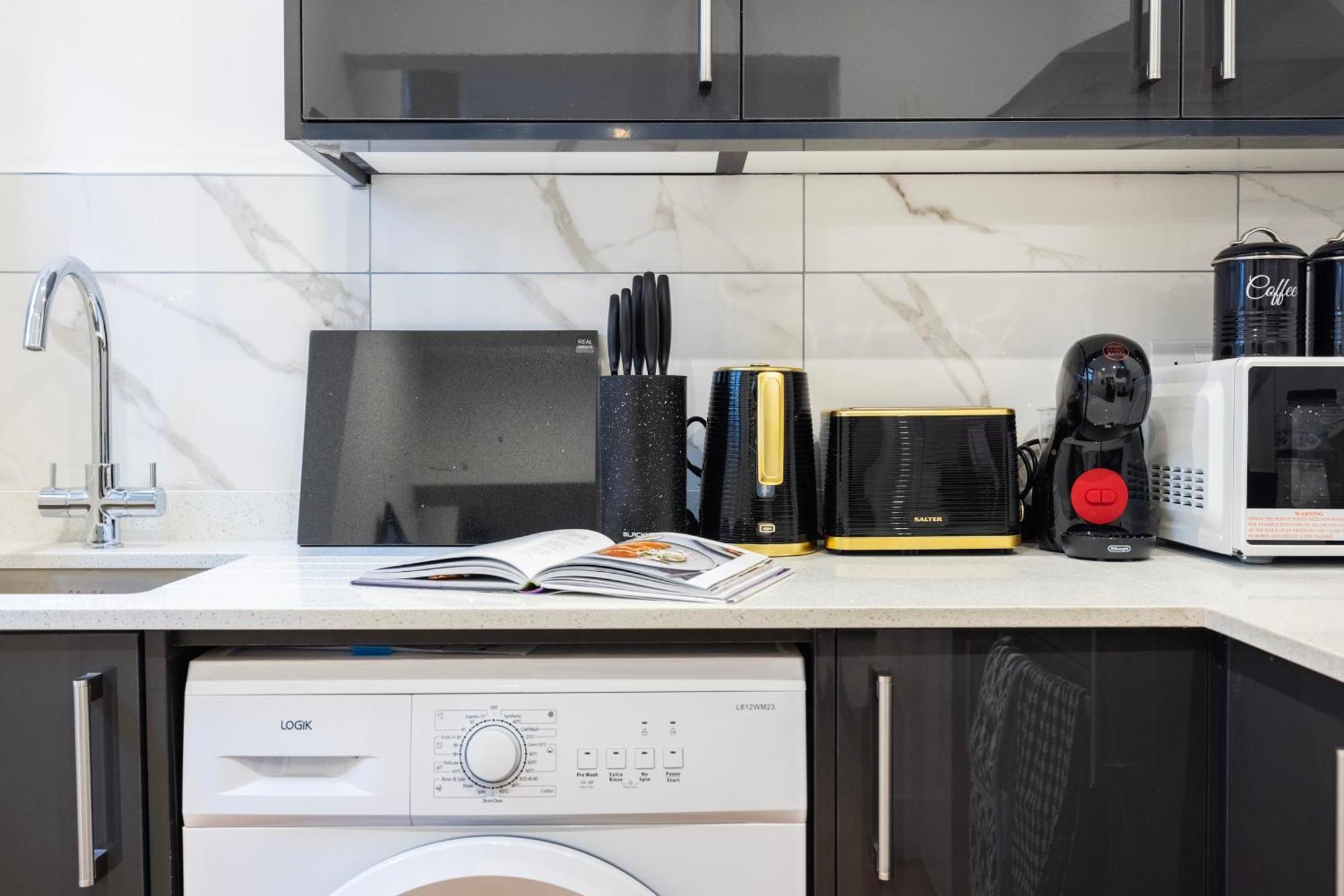 Block Of Apartments In Croydon ,Long Stays , Weekly & Monthly Offers , Contractors , Relocations , Leisure & Family Stays Exteriér fotografie